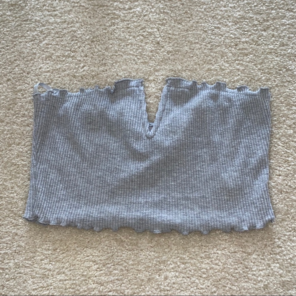 grey tube top